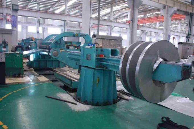 430 904 310S 410 410S 420 420J1 cold-rolled ba 2B صلب الذى لا يصدأ شريط مع يشقّ حافة, pvc يكسو